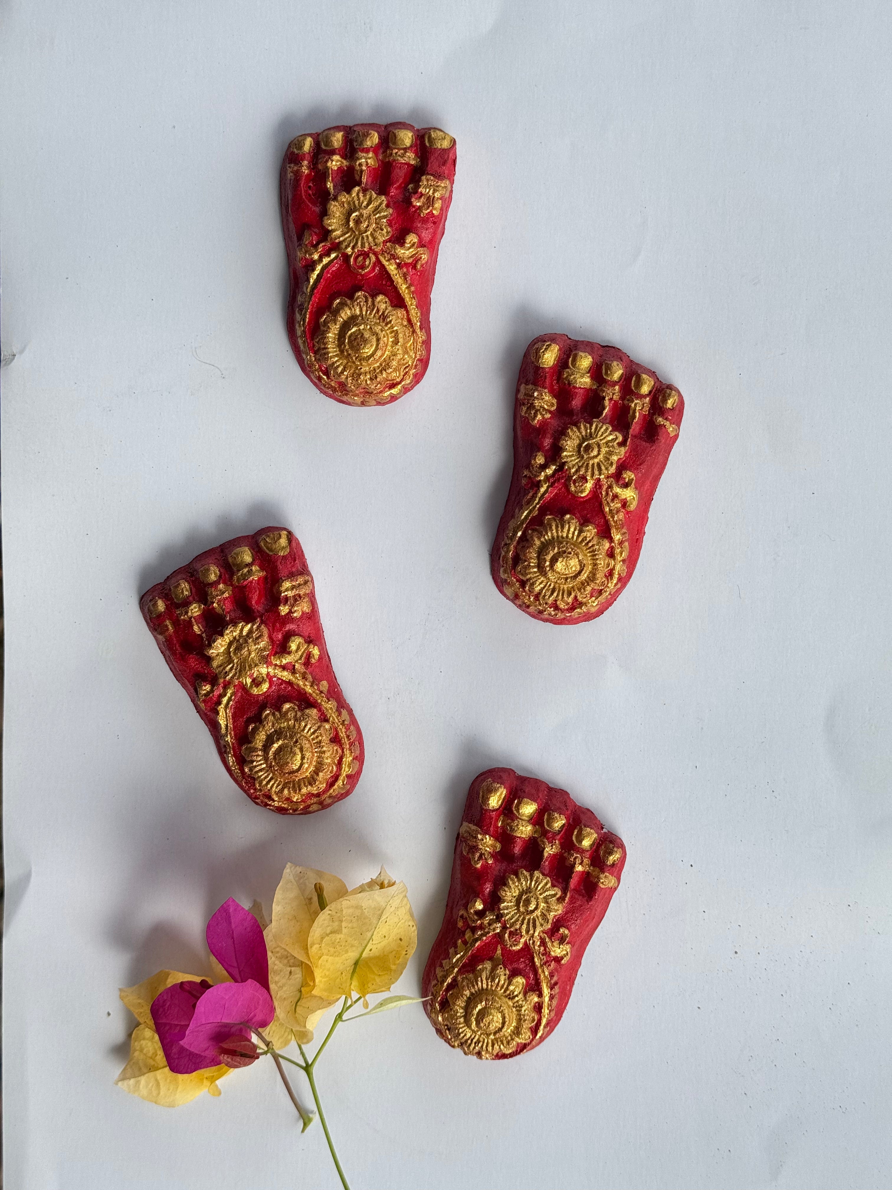 Gaumay Lakshmi Charan - 1 Pair