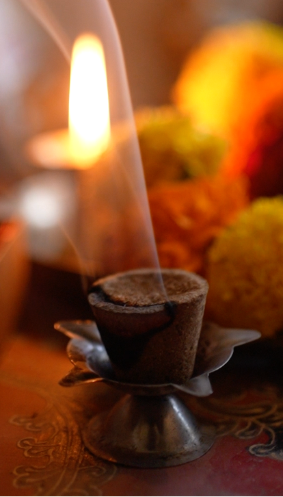 Guggal & Camphor Sambrani Cups (Pack of 12)